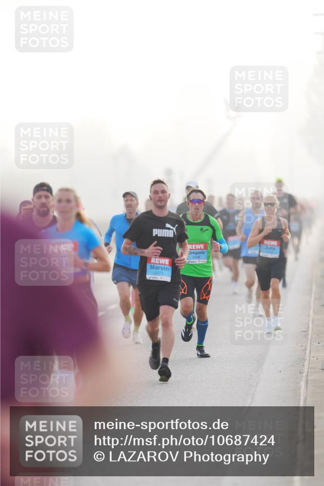 03.10.2026 - Köhlbrandbrückenlauf LAZAROV Photography http://msf.ph/oto/10687424 03.10.2026 09:14:14 Position 3 2373, 2046 meine-sportfotos.de