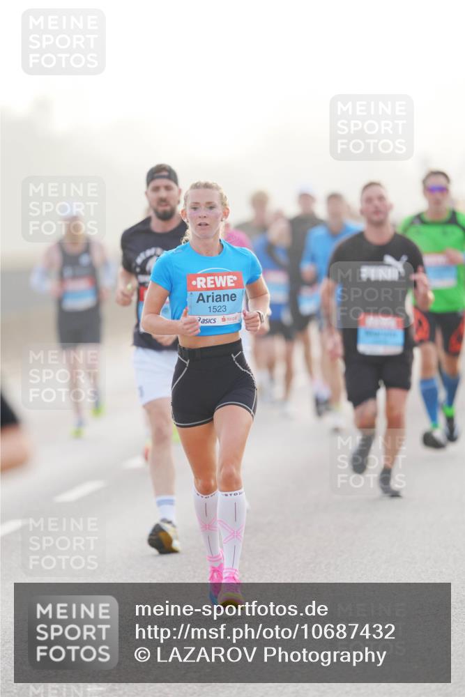 03.10.2026 - Köhlbrandbrückenlauf LAZAROV Photography http://msf.ph/oto/10687432 03.10.2026 09:14:15 Position 3 1523 meine-sportfotos.de