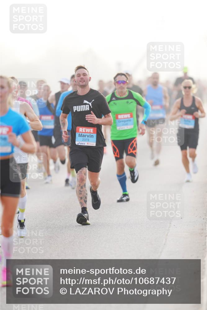 03.10.2026 - Köhlbrandbrückenlauf LAZAROV Photography http://msf.ph/oto/10687437 03.10.2026 09:14:16 Position 3 2373 meine-sportfotos.de