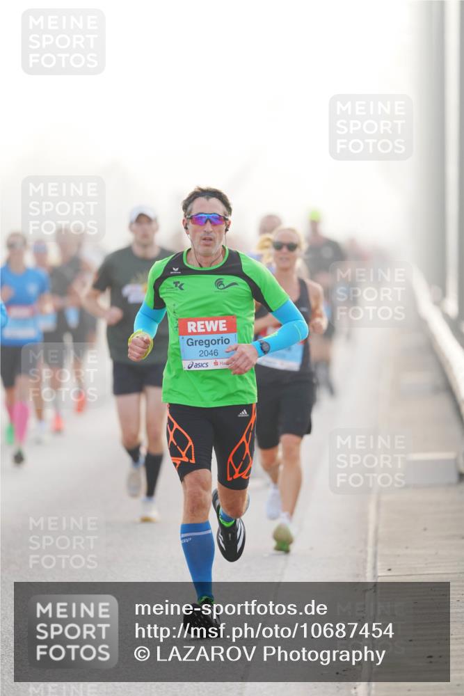 03.10.2026 - Köhlbrandbrückenlauf LAZAROV Photography http://msf.ph/oto/10687454 03.10.2026 09:14:20 Position 3 2046 meine-sportfotos.de