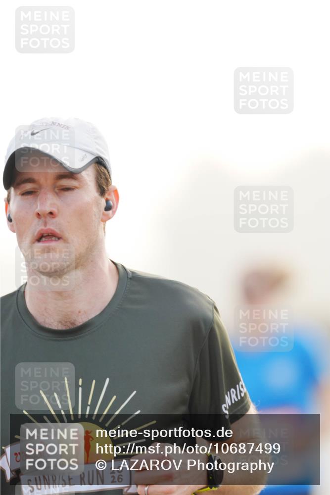 03.10.2026 - Köhlbrandbrückenlauf LAZAROV Photography http://msf.ph/oto/10687499 03.10.2026 09:14:30 Position 3 20, 28, 26 meine-sportfotos.de