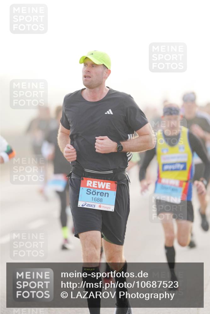 03.10.2026 - Köhlbrandbrückenlauf LAZAROV Photography http://msf.ph/oto/10687523 03.10.2026 09:14:35 Position 3 1688 meine-sportfotos.de
