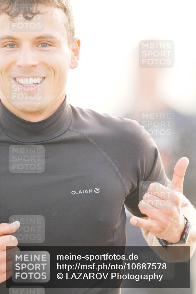 03.10.2026 - Köhlbrandbrückenlauf LAZAROV Photography http://msf.ph/oto/10687578 03.10.2026 09:14:48 Position 3  meine-sportfotos.de