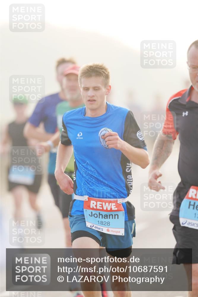 03.10.2026 - Köhlbrandbrückenlauf LAZAROV Photography http://msf.ph/oto/10687591 03.10.2026 09:14:51 Position 3 1828, 1 meine-sportfotos.de