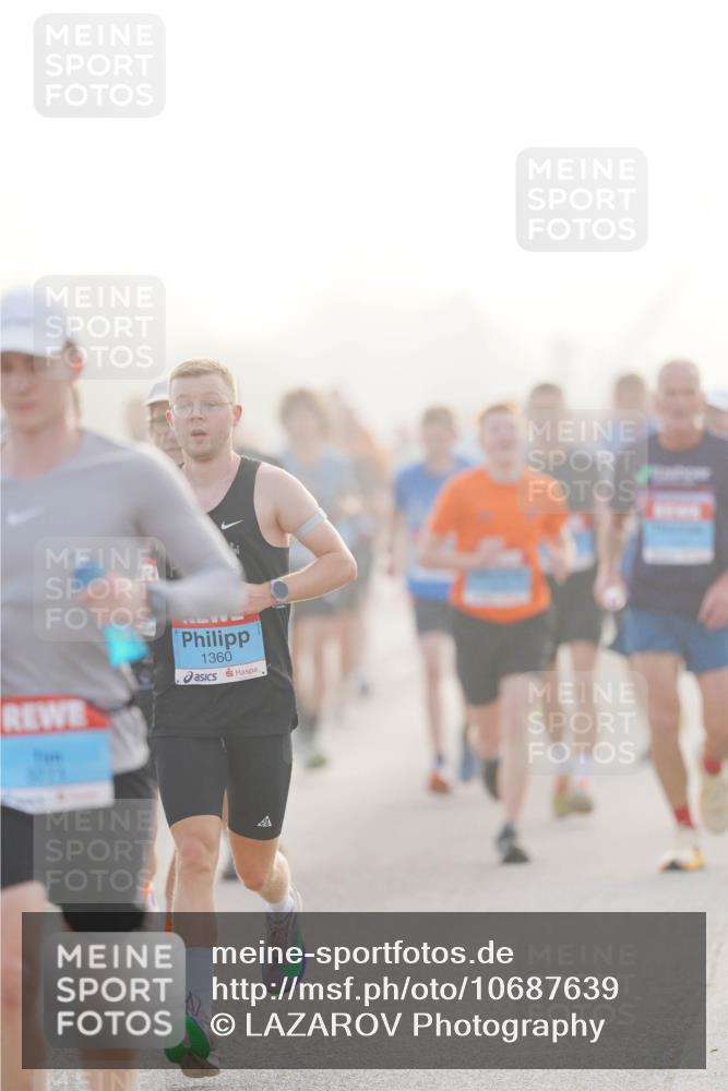 03.10.2026 - Köhlbrandbrückenlauf LAZAROV Photography http://msf.ph/oto/10687639 03.10.2026 09:14:58 Position 3 1360 meine-sportfotos.de