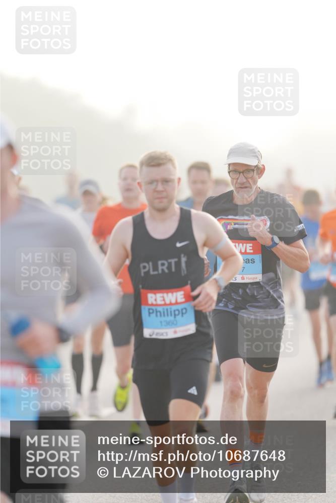 03.10.2026 - Köhlbrandbrückenlauf LAZAROV Photography http://msf.ph/oto/10687648 03.10.2026 09:14:59 Position 3 1360, 7 meine-sportfotos.de
