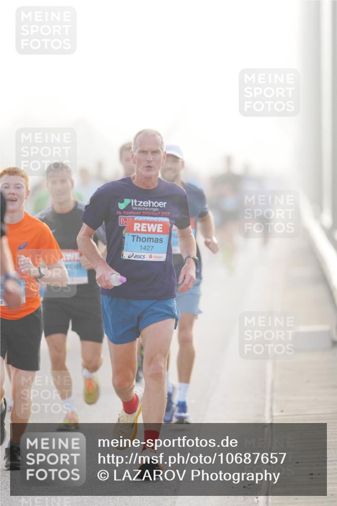 03.10.2026 - Köhlbrandbrückenlauf LAZAROV Photography http://msf.ph/oto/10687657 03.10.2026 09:15:01 Position 3 16, 2015, 1427 meine-sportfotos.de