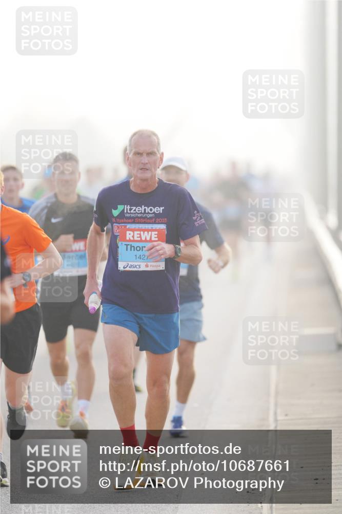 03.10.2026 - Köhlbrandbrückenlauf LAZAROV Photography http://msf.ph/oto/10687661 03.10.2026 09:15:02 Position 3 16, 2015, 1427 meine-sportfotos.de