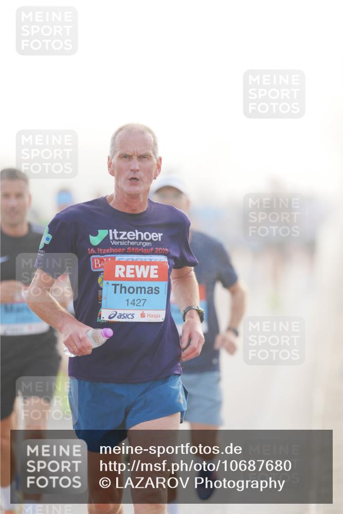 03.10.2026 - Köhlbrandbrückenlauf LAZAROV Photography http://msf.ph/oto/10687680 03.10.2026 09:15:04 Position 3 16, 2015, 1427 meine-sportfotos.de