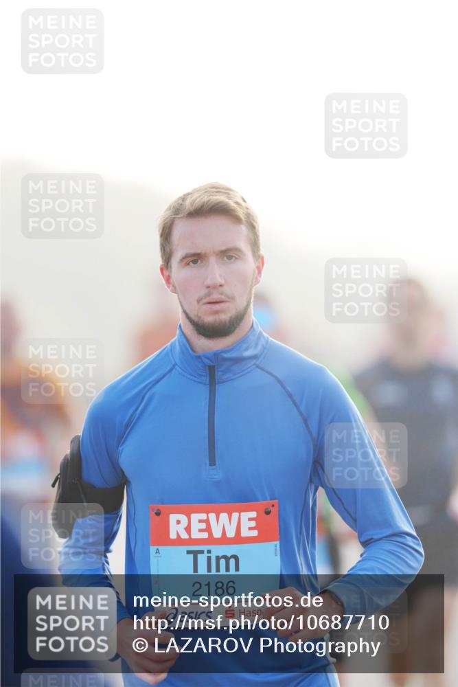 03.10.2026 - Köhlbrandbrückenlauf LAZAROV Photography http://msf.ph/oto/10687710 03.10.2026 09:15:10 Position 3 2186 meine-sportfotos.de
