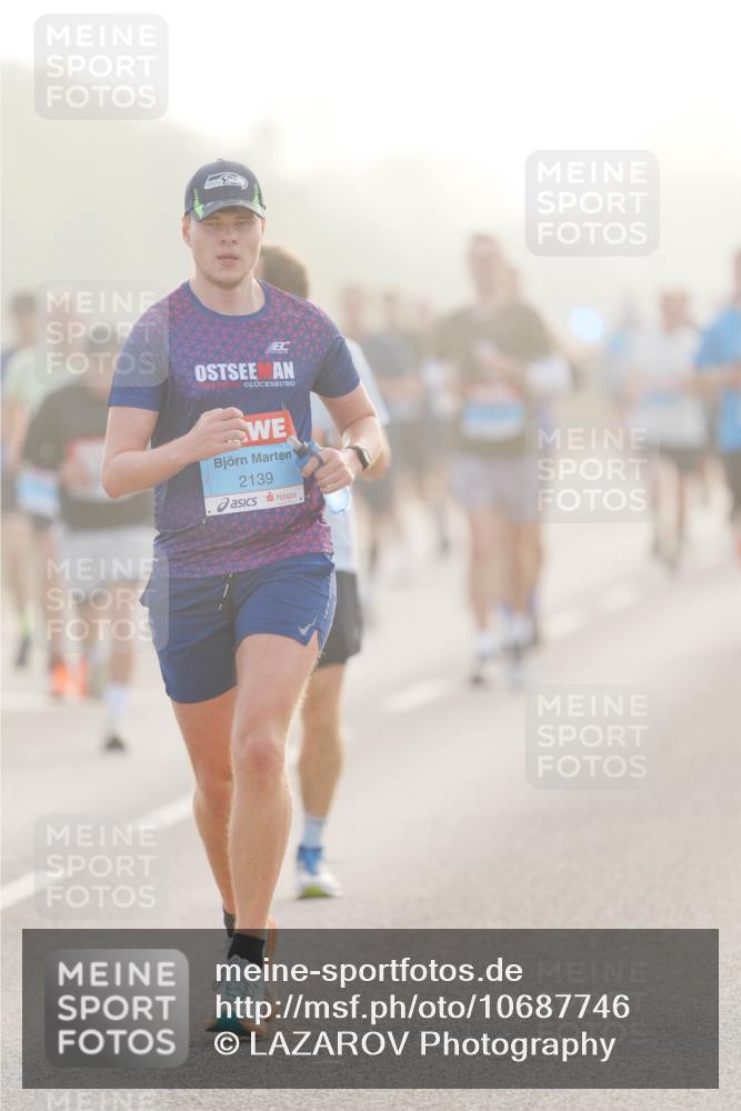 03.10.2026 - Köhlbrandbrückenlauf LAZAROV Photography http://msf.ph/oto/10687746 03.10.2026 09:15:14 Position 3 2139 meine-sportfotos.de
