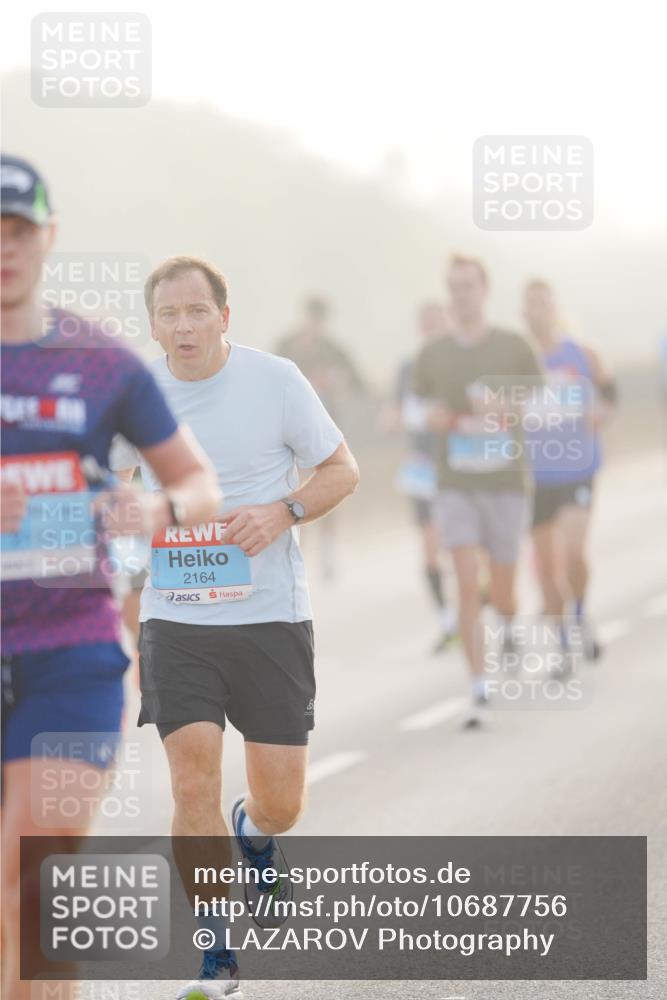 03.10.2026 - Köhlbrandbrückenlauf LAZAROV Photography http://msf.ph/oto/10687756 03.10.2026 09:15:17 Position 3 2164 meine-sportfotos.de