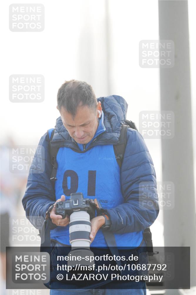 03.10.2026 - Köhlbrandbrückenlauf LAZAROV Photography http://msf.ph/oto/10687792 03.10.2026 09:15:23 Position 3 01 meine-sportfotos.de