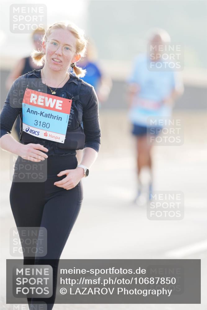 03.10.2026 - Köhlbrandbrückenlauf LAZAROV Photography http://msf.ph/oto/10687850 03.10.2026 09:30:46 Position 3 3180 meine-sportfotos.de