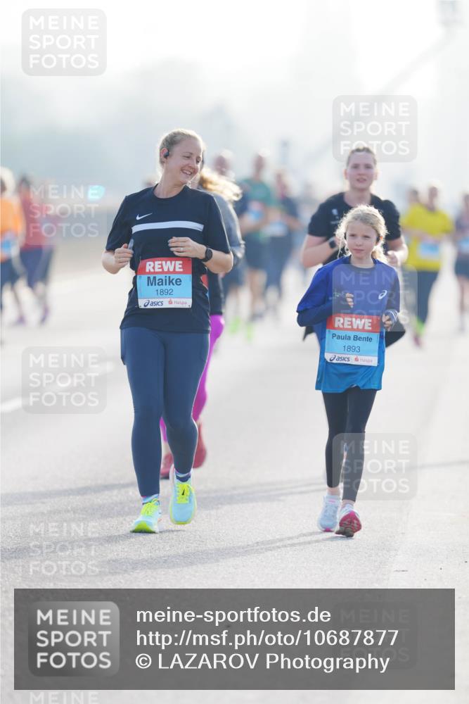 03.10.2026 - Köhlbrandbrückenlauf LAZAROV Photography http://msf.ph/oto/10687877 03.10.2026 09:31:24 Position 3 1892, 1893 meine-sportfotos.de