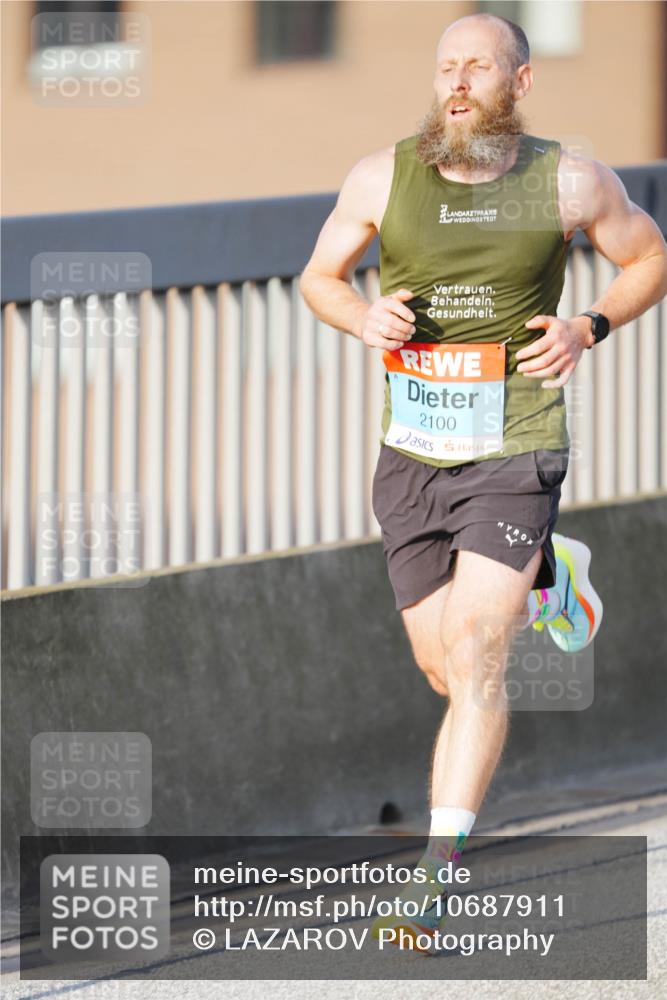 03.10.2026 - Köhlbrandbrückenlauf LAZAROV Photography http://msf.ph/oto/10687911 03.10.2026 09:31:46 Position 3 2100 meine-sportfotos.de