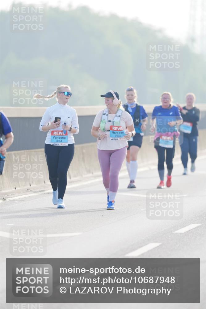 03.10.2026 - Köhlbrandbrückenlauf LAZAROV Photography http://msf.ph/oto/10687948 03.10.2026 09:32:21 Position 3 3554, 2945 meine-sportfotos.de