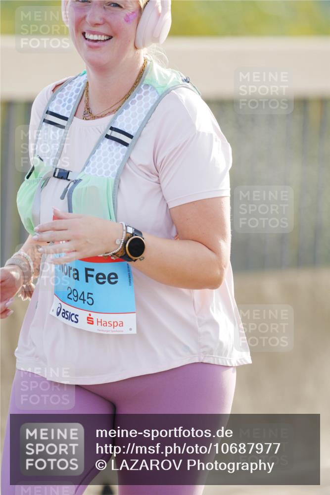 03.10.2026 - Köhlbrandbrückenlauf LAZAROV Photography http://msf.ph/oto/10687977 03.10.2026 09:32:40 Position 3 2945 meine-sportfotos.de