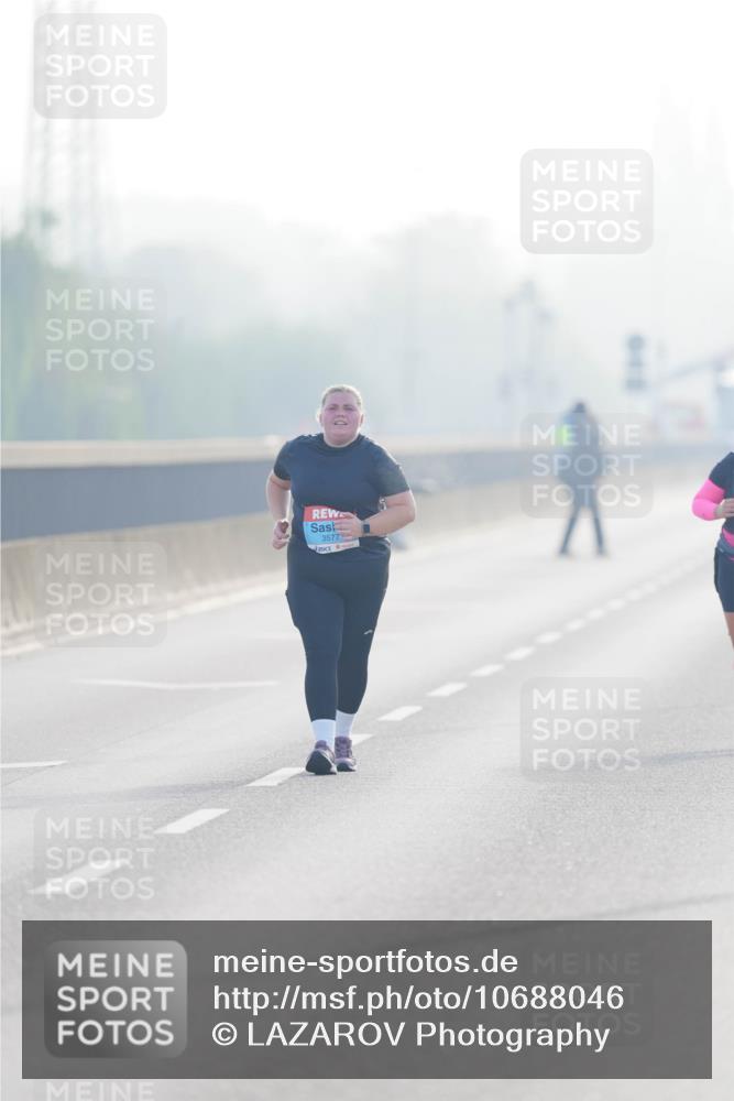 03.10.2026 - Köhlbrandbrückenlauf LAZAROV Photography http://msf.ph/oto/10688046 03.10.2026 09:33:10 Position 3 3577 meine-sportfotos.de