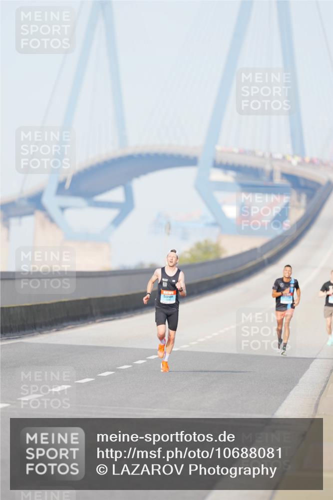 03.10.2026 - Köhlbrandbrückenlauf LAZAROV Photography http://msf.ph/oto/10688081 03.10.2026 09:33:20 Position 3  meine-sportfotos.de