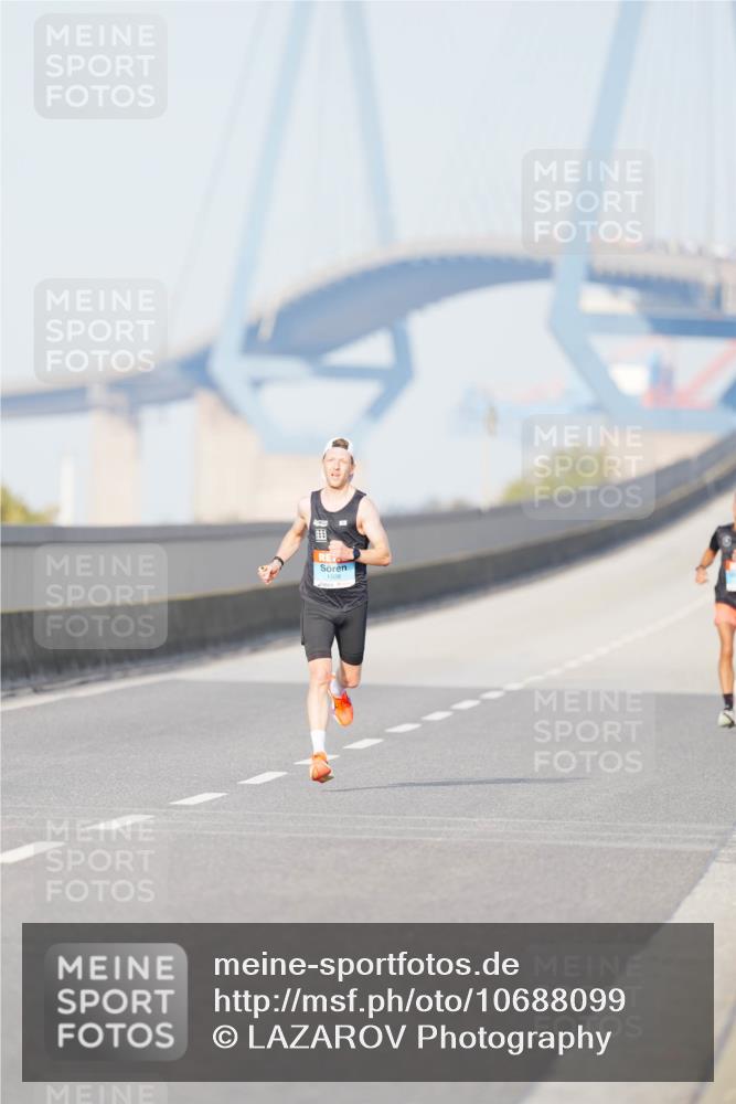 03.10.2026 - Köhlbrandbrückenlauf LAZAROV Photography http://msf.ph/oto/10688099 03.10.2026 09:33:24 Position 3 1508 meine-sportfotos.de