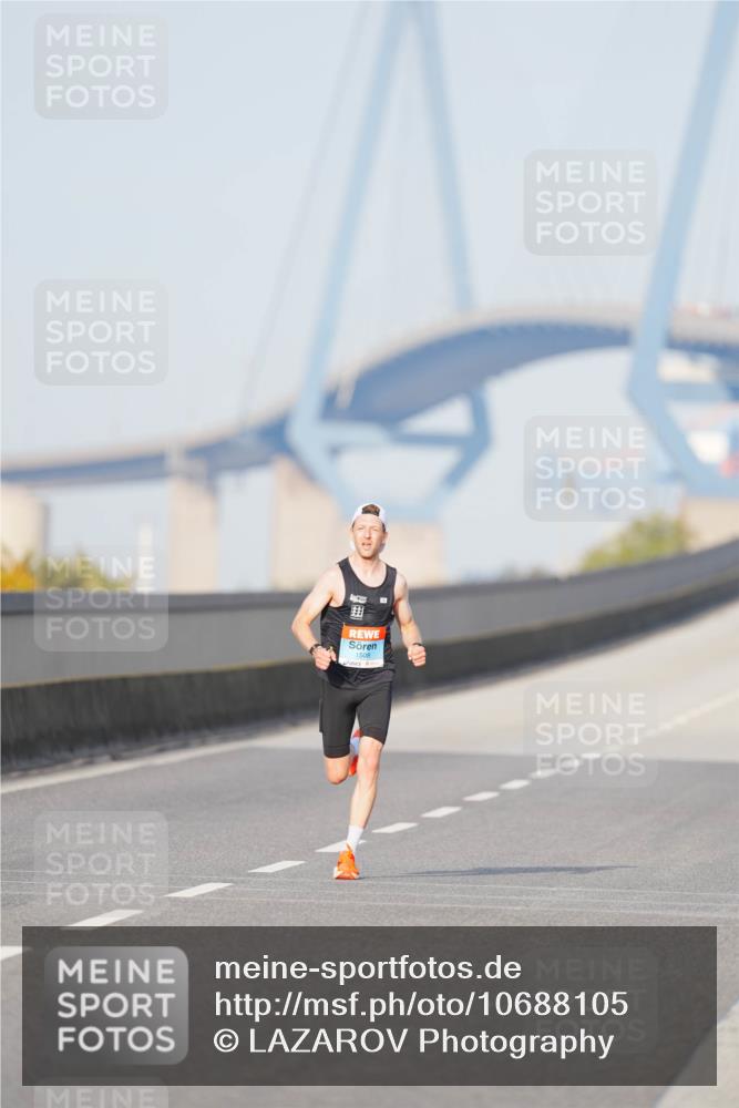 03.10.2026 - Köhlbrandbrückenlauf LAZAROV Photography http://msf.ph/oto/10688105 03.10.2026 09:33:25 Position 3  meine-sportfotos.de