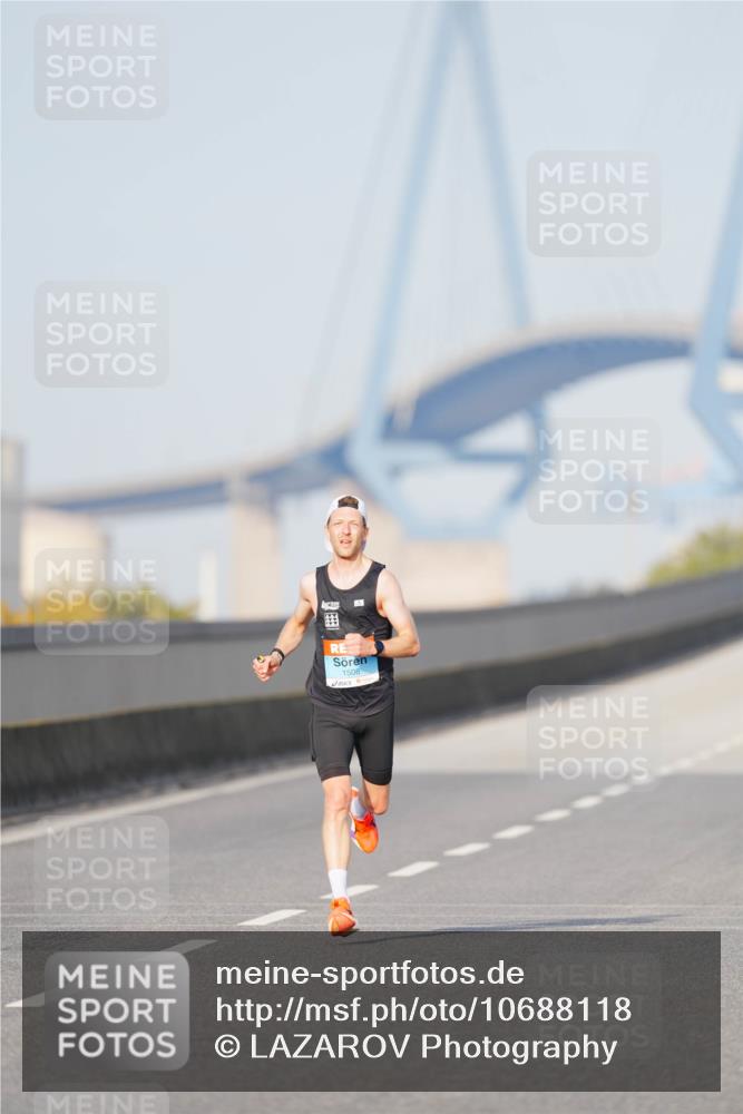 03.10.2026 - Köhlbrandbrückenlauf LAZAROV Photography http://msf.ph/oto/10688118 03.10.2026 09:33:27 Position 3 1508 meine-sportfotos.de