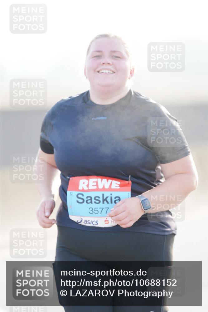 03.10.2026 - Köhlbrandbrückenlauf LAZAROV Photography http://msf.ph/oto/10688152 03.10.2026 09:33:35 Position 3 3577, 887 meine-sportfotos.de