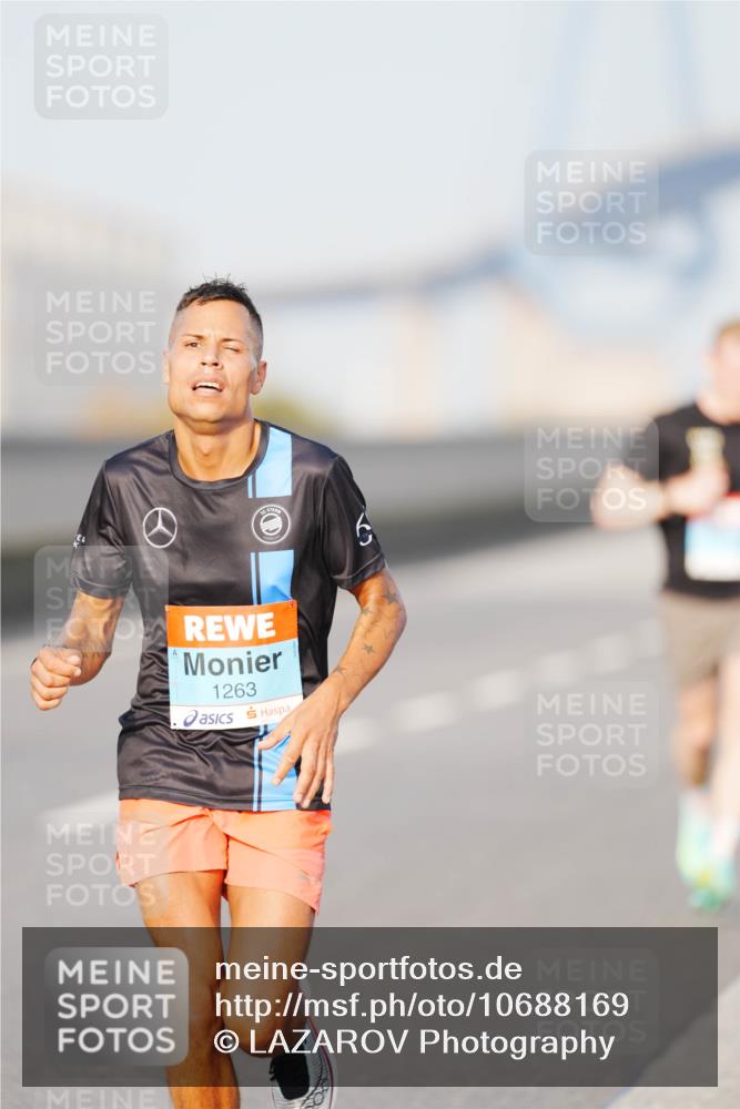 03.10.2026 - Köhlbrandbrückenlauf LAZAROV Photography http://msf.ph/oto/10688169 03.10.2026 09:33:40 Position 3 1263 meine-sportfotos.de