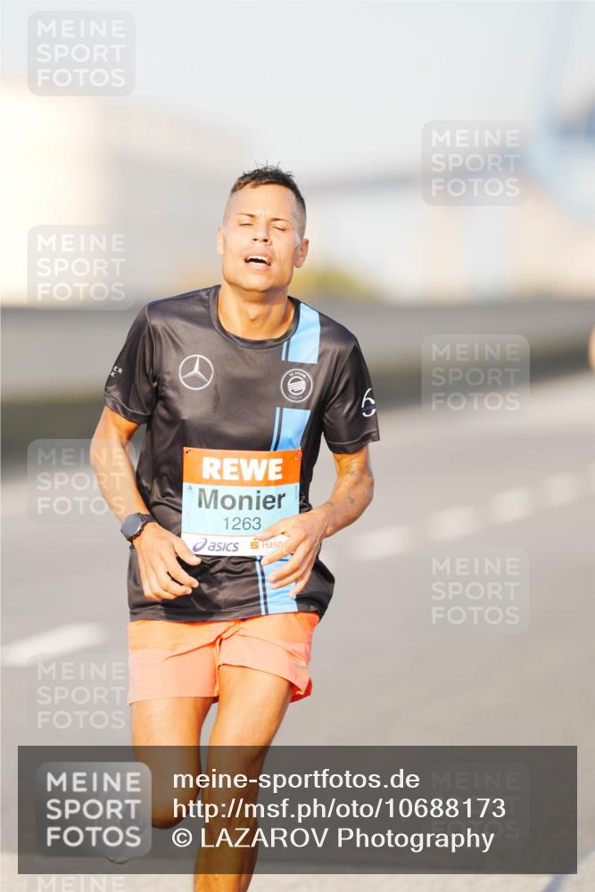 03.10.2026 - Köhlbrandbrückenlauf LAZAROV Photography http://msf.ph/oto/10688173 03.10.2026 09:33:40 Position 3 1263 meine-sportfotos.de
