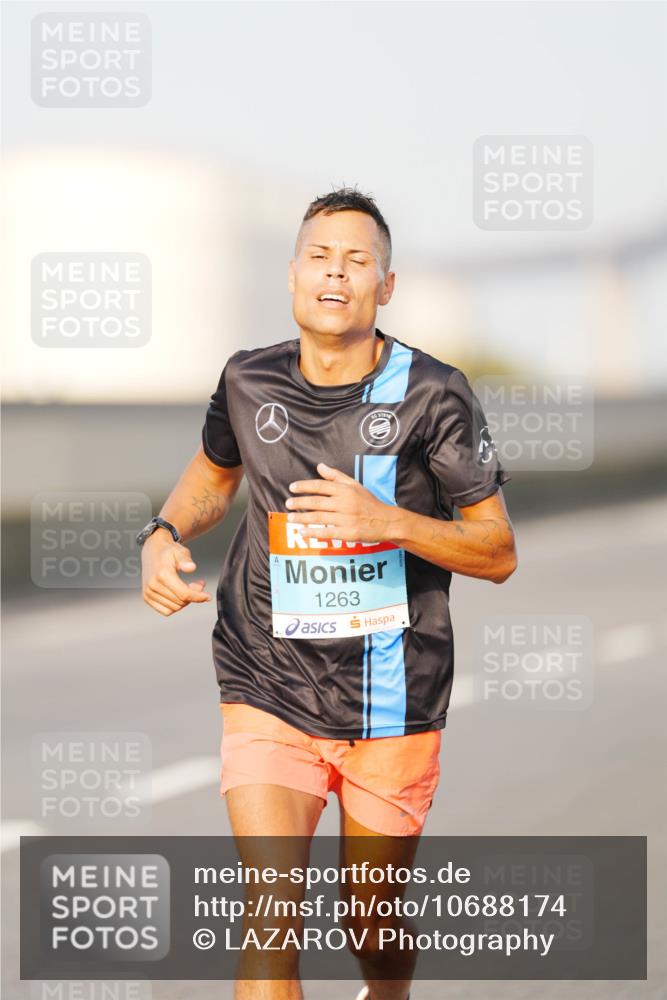 03.10.2026 - Köhlbrandbrückenlauf LAZAROV Photography http://msf.ph/oto/10688174 03.10.2026 09:33:40 Position 3 1263 meine-sportfotos.de