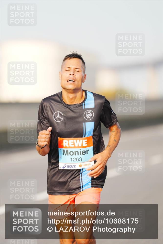 03.10.2026 - Köhlbrandbrückenlauf LAZAROV Photography http://msf.ph/oto/10688175 03.10.2026 09:33:41 Position 3 1263 meine-sportfotos.de