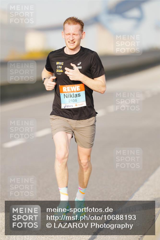 03.10.2026 - Köhlbrandbrückenlauf LAZAROV Photography http://msf.ph/oto/10688193 03.10.2026 09:33:43 Position 3 2026, 2106 meine-sportfotos.de