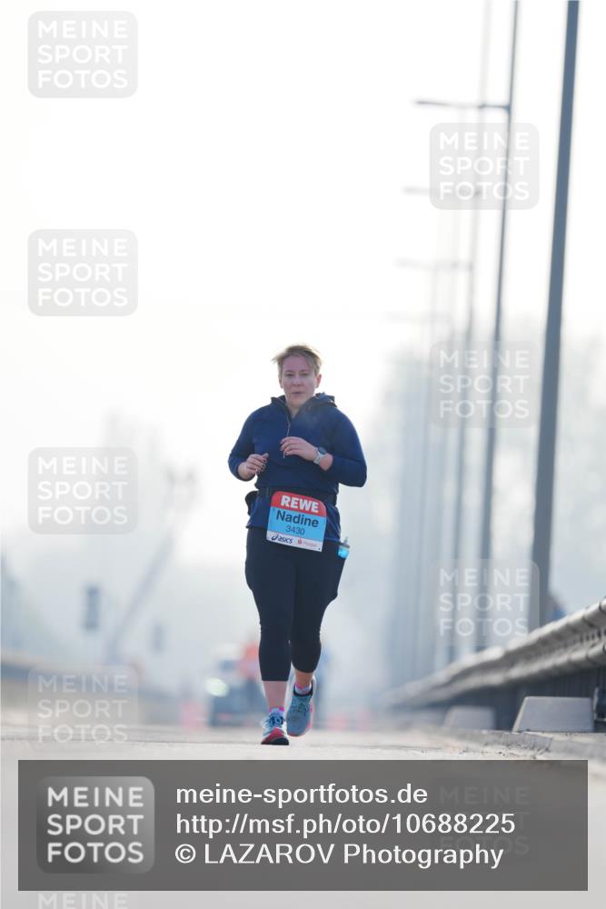 03.10.2026 - Köhlbrandbrückenlauf LAZAROV Photography http://msf.ph/oto/10688225 03.10.2026 09:34:10 Position 3 3430 meine-sportfotos.de