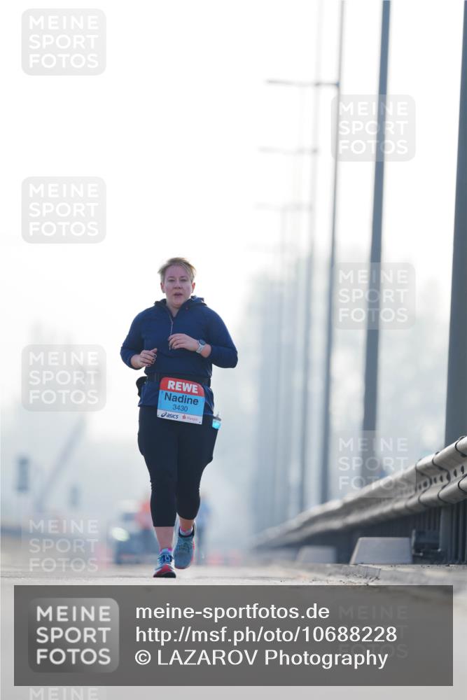 03.10.2026 - Köhlbrandbrückenlauf LAZAROV Photography http://msf.ph/oto/10688228 03.10.2026 09:34:11 Position 3 3430 meine-sportfotos.de