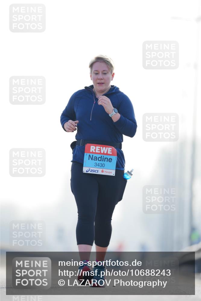 03.10.2026 - Köhlbrandbrückenlauf LAZAROV Photography http://msf.ph/oto/10688243 03.10.2026 09:34:18 Position 3 3430 meine-sportfotos.de