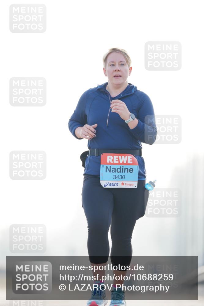 03.10.2026 - Köhlbrandbrückenlauf LAZAROV Photography http://msf.ph/oto/10688259 03.10.2026 09:34:20 Position 3 3430 meine-sportfotos.de