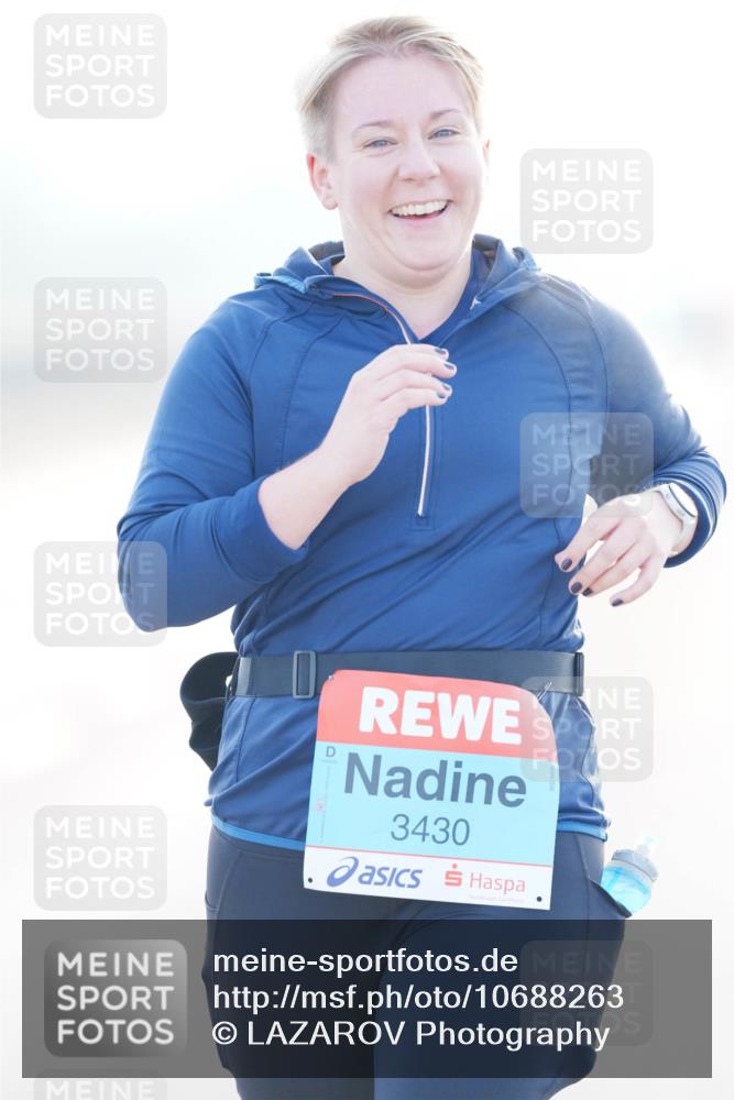 03.10.2026 - Köhlbrandbrückenlauf LAZAROV Photography http://msf.ph/oto/10688263 03.10.2026 09:34:24 Position 3 3430 meine-sportfotos.de
