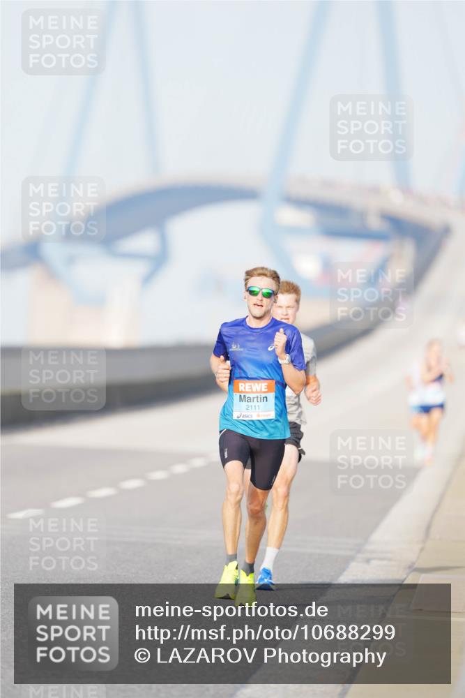 03.10.2026 - Köhlbrandbrückenlauf LAZAROV Photography http://msf.ph/oto/10688299 03.10.2026 09:34:38 Position 3 2111 meine-sportfotos.de