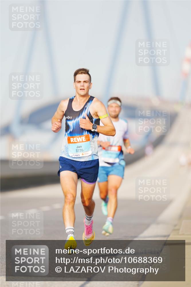 03.10.2026 - Köhlbrandbrückenlauf LAZAROV Photography http://msf.ph/oto/10688369 03.10.2026 09:34:57 Position 3 3735 meine-sportfotos.de