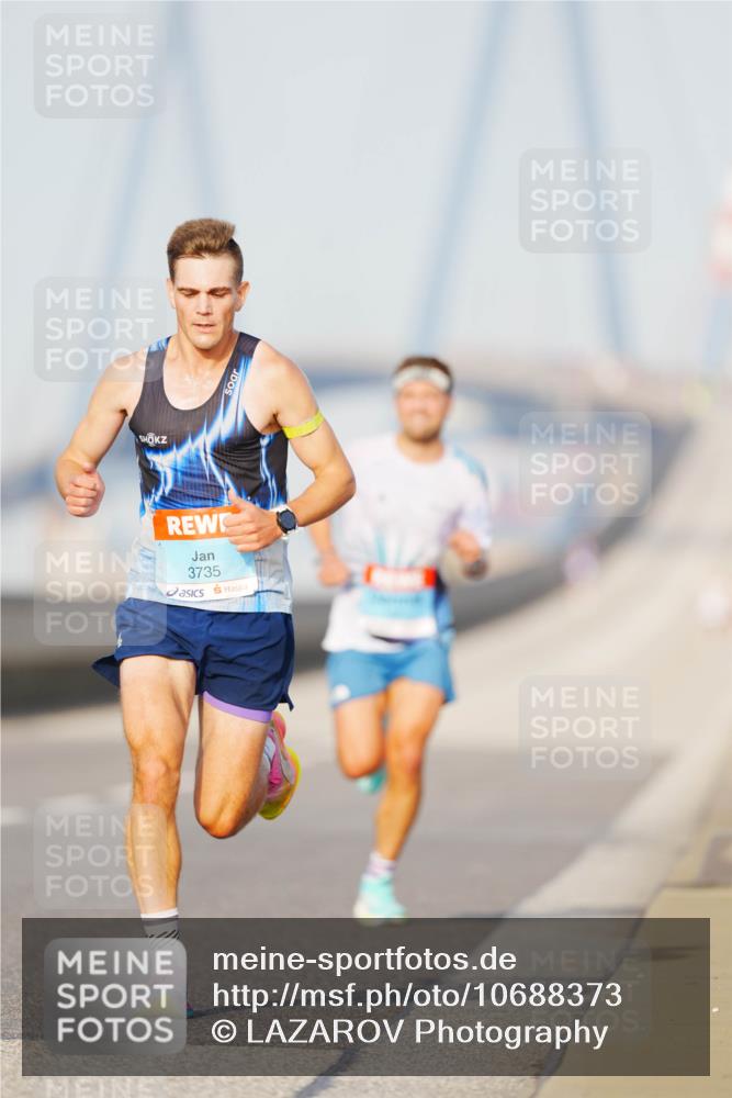 03.10.2026 - Köhlbrandbrückenlauf LAZAROV Photography http://msf.ph/oto/10688373 03.10.2026 09:34:58 Position 3 3735 meine-sportfotos.de