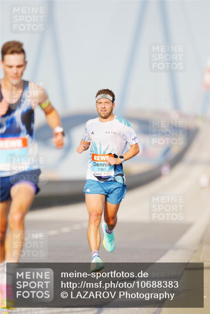 03.10.2026 - Köhlbrandbrückenlauf LAZAROV Photography http://msf.ph/oto/10688383 03.10.2026 09:34:59 Position 3 1063 meine-sportfotos.de