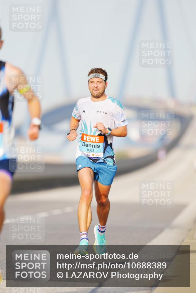 03.10.2026 - Köhlbrandbrückenlauf LAZAROV Photography http://msf.ph/oto/10688389 03.10.2026 09:34:59 Position 3 1063 meine-sportfotos.de