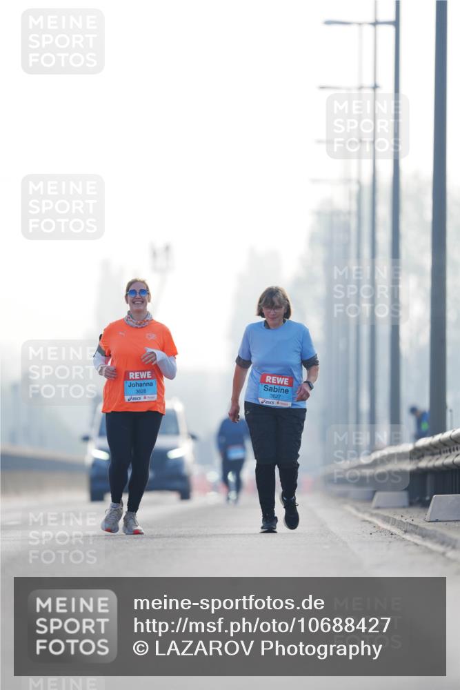 03.10.2026 - Köhlbrandbrückenlauf LAZAROV Photography http://msf.ph/oto/10688427 03.10.2026 09:35:29 Position 3 3628, 3627 meine-sportfotos.de