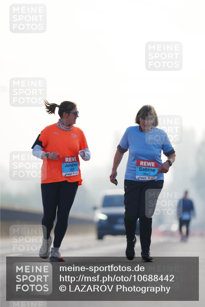 03.10.2026 - Köhlbrandbrückenlauf LAZAROV Photography http://msf.ph/oto/10688442 03.10.2026 09:35:38 Position 3 3628, 3627 meine-sportfotos.de