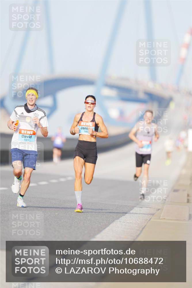 03.10.2026 - Köhlbrandbrückenlauf LAZAROV Photography http://msf.ph/oto/10688472 03.10.2026 09:35:51 Position 3 1324, 1467 meine-sportfotos.de