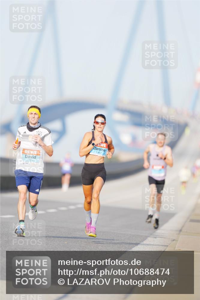 03.10.2026 - Köhlbrandbrückenlauf LAZAROV Photography http://msf.ph/oto/10688474 03.10.2026 09:35:51 Position 3 1324, 1467 meine-sportfotos.de