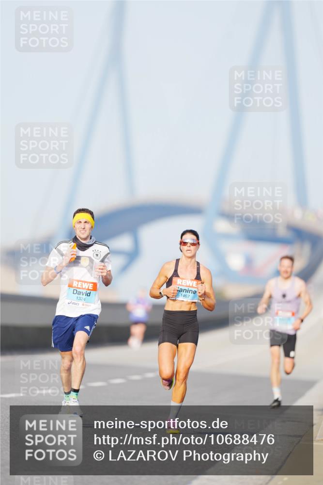 03.10.2026 - Köhlbrandbrückenlauf LAZAROV Photography http://msf.ph/oto/10688476 03.10.2026 09:35:51 Position 3 1324, 1467 meine-sportfotos.de