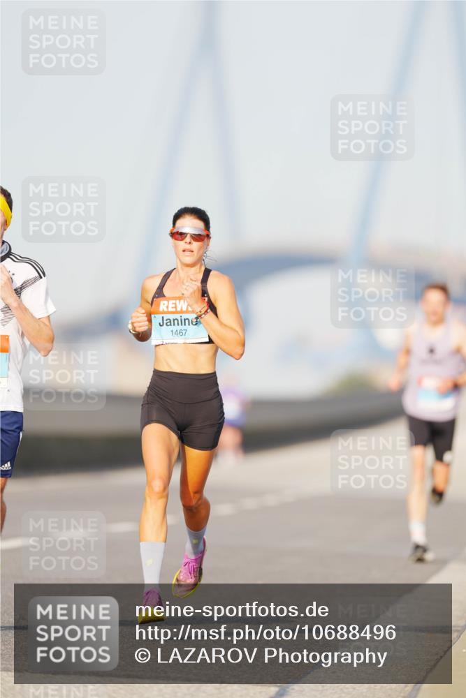 03.10.2026 - Köhlbrandbrückenlauf LAZAROV Photography http://msf.ph/oto/10688496 03.10.2026 09:35:54 Position 3 1467 meine-sportfotos.de