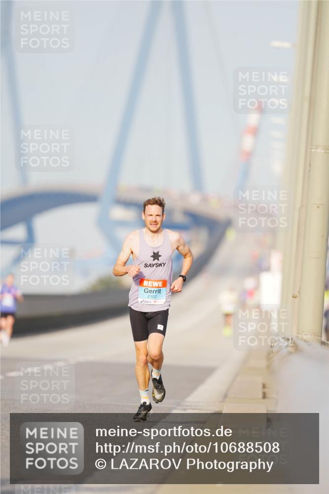 03.10.2026 - Köhlbrandbrückenlauf LAZAROV Photography http://msf.ph/oto/10688508 03.10.2026 09:35:56 Position 3 2107 meine-sportfotos.de